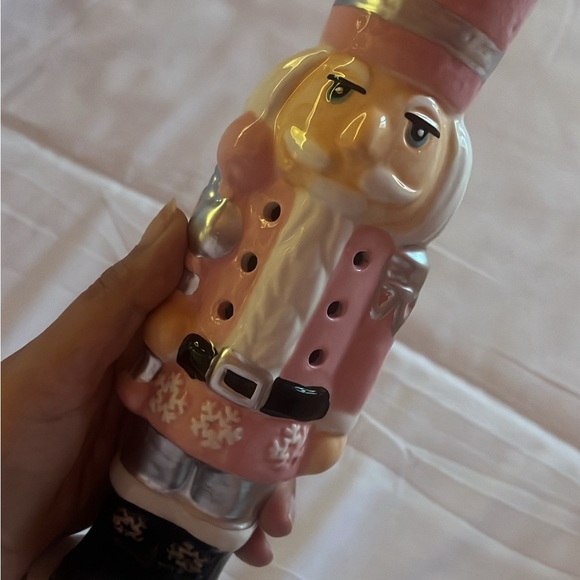 Pink light-up nutcracker🌲💗 - Picture 3 of 3